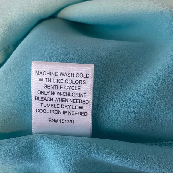 Lynn Ryan Women’s Blouse Size S - Picture 5 of 5